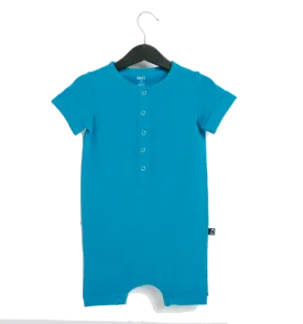 Rags - Essentials Short-Sleeve Henley Shorts Rag in Niagra