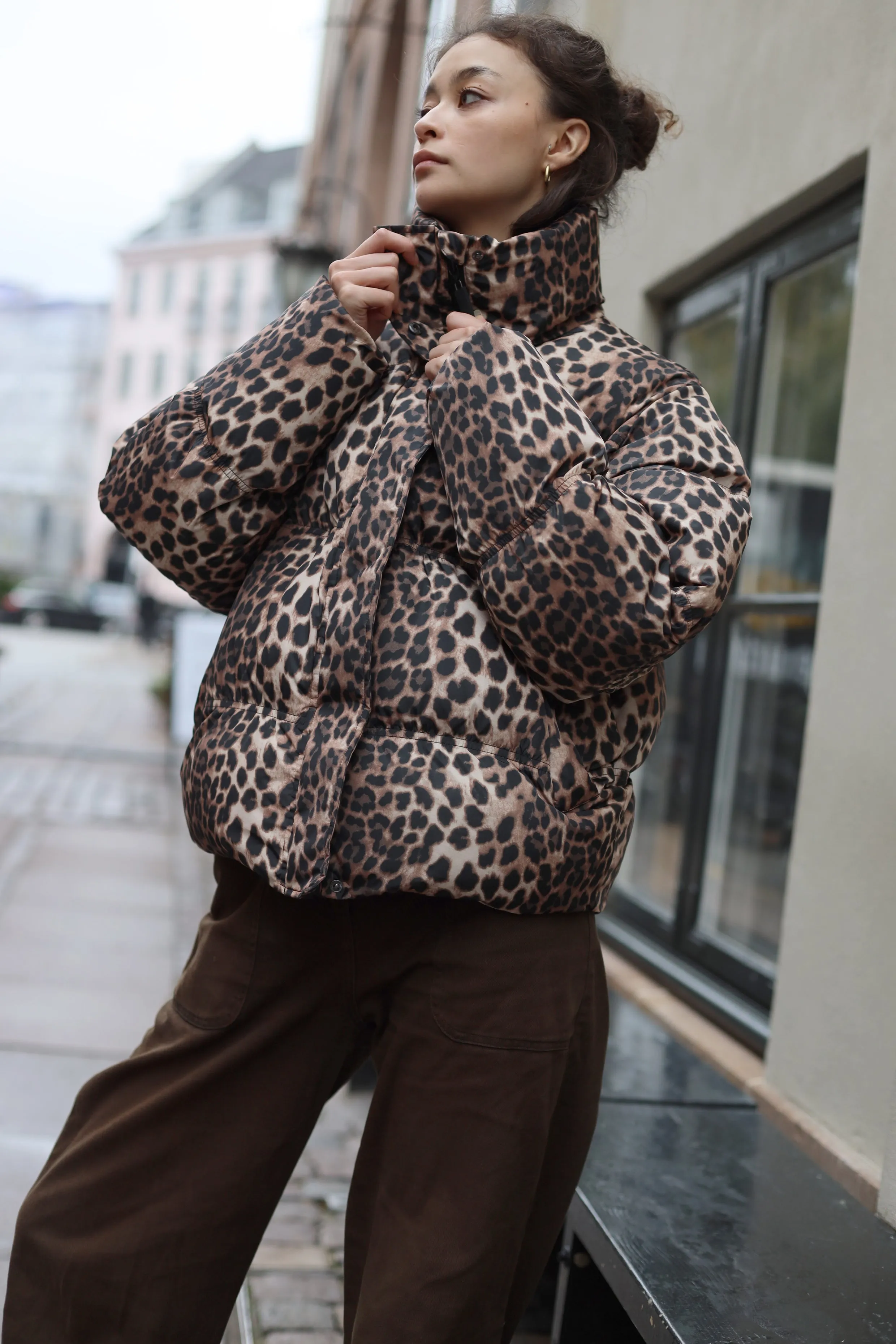 Valenciacras Puffer Jacket - Leo Tanned